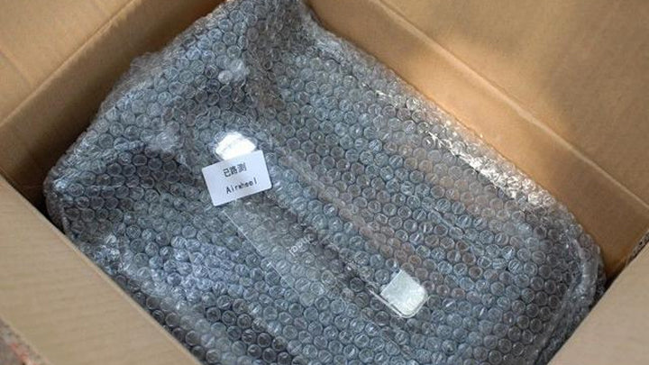 BlackPink With SE3S Electric Luggage, The Effect of Real Reviews